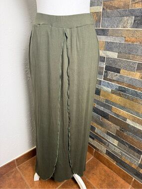 Earthbound Boho Style Skirt Olive Green Size Small